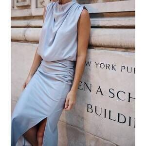 NEW OSCAR THE COLLECTION tux top in ice blue